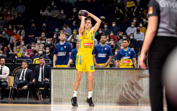 深刻反思 深刻反思