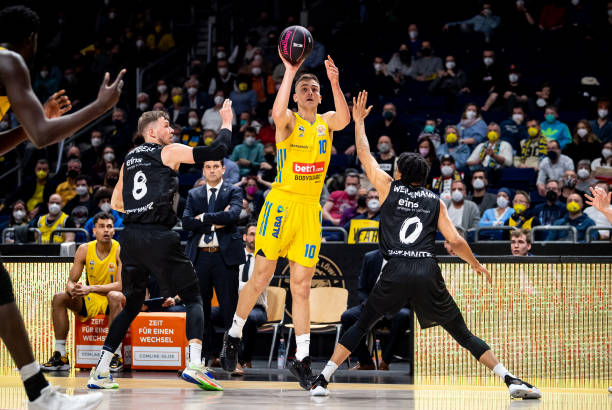 冈萨雷斯 冈萨雷斯