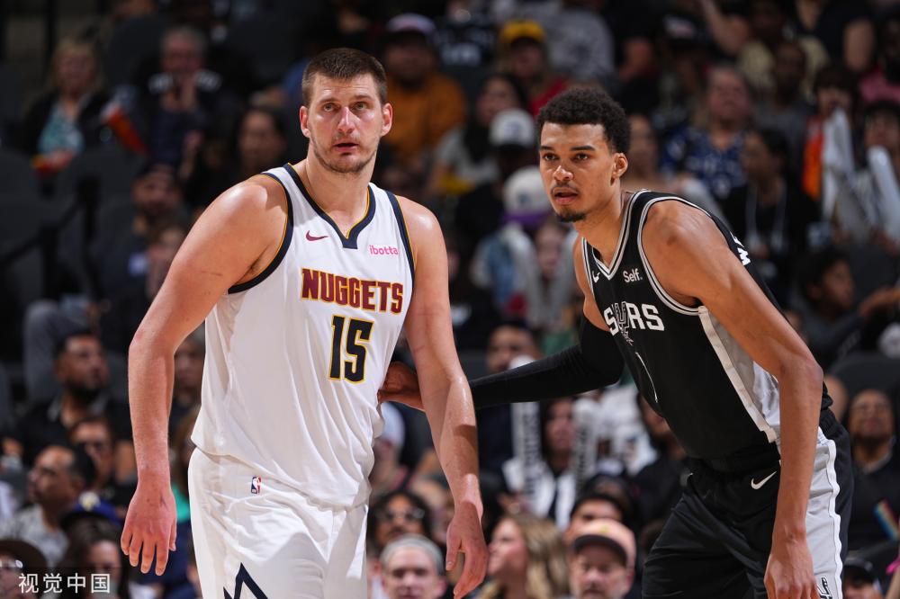 彼时的他不 彼时的他不